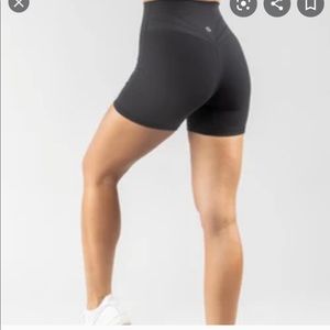 Buffbunny Legacy Shorts - Medium